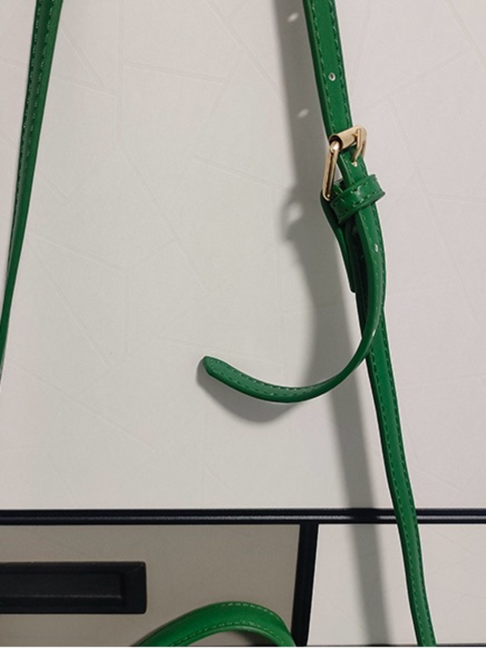 Jacquemus Green Leather Shoulder Bag with Top Handle - Picture 6 of 7
